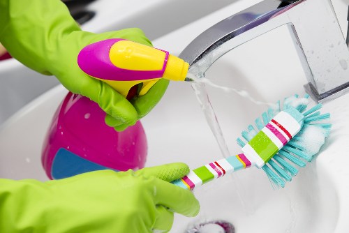 Preparation checklist and cleaning supplies for a London one off cleaning visit